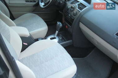 Седан Renault Megane 2006 в 