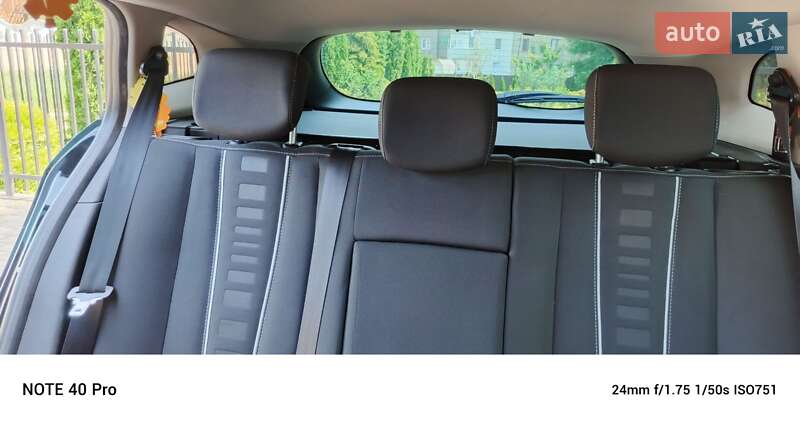 Универсал Renault Megane 2013 в Отынии фото 12 Универсал Renault Megane 2013 в Отынии