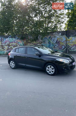 Хэтчбек Renault Megane 2009 в 