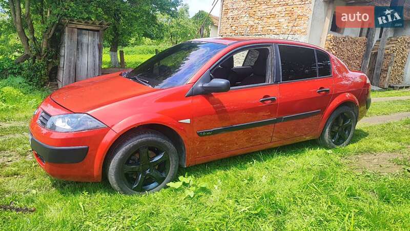 Седан Renault Megane 2004 в Львові фото 5 Седан Renault Megane 2004 в Львові