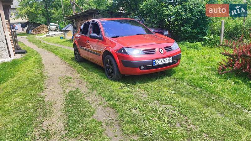 Седан Renault Megane 2004 в Львові фото 4 Седан Renault Megane 2004 в Львові