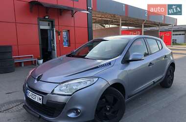 Хэтчбек Renault Megane 2010 в Калуше
