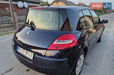 Хэтчбек Renault Megane 2008 в 