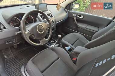 Хэтчбек Renault Megane 2008 в 