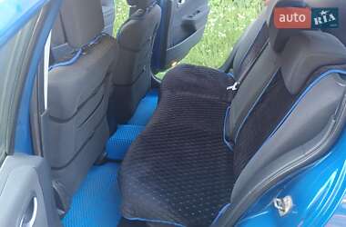 Хэтчбек Renault Megane 2006 в 
