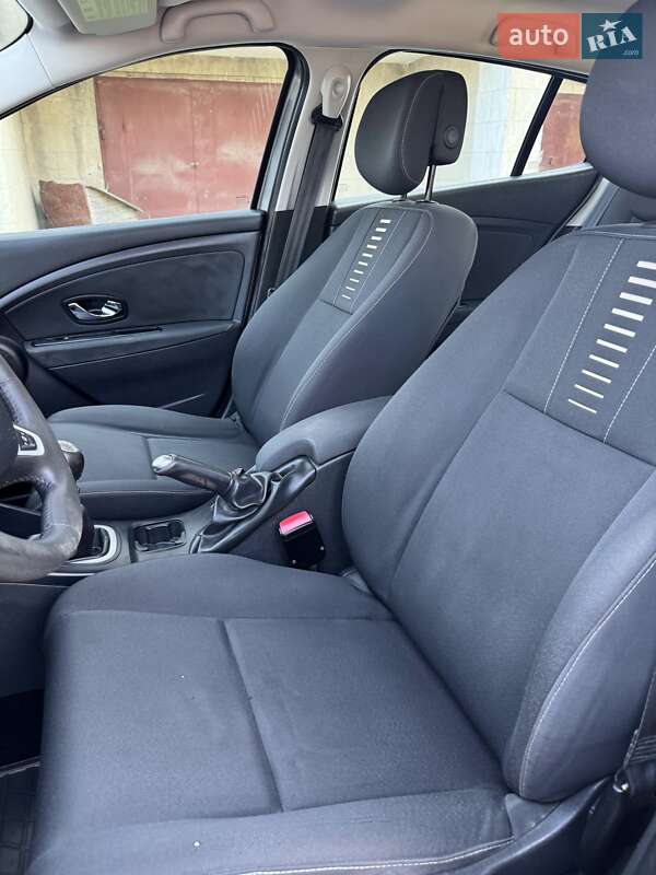 Хетчбек Renault Megane 2012 в Кам'янець-Подільському