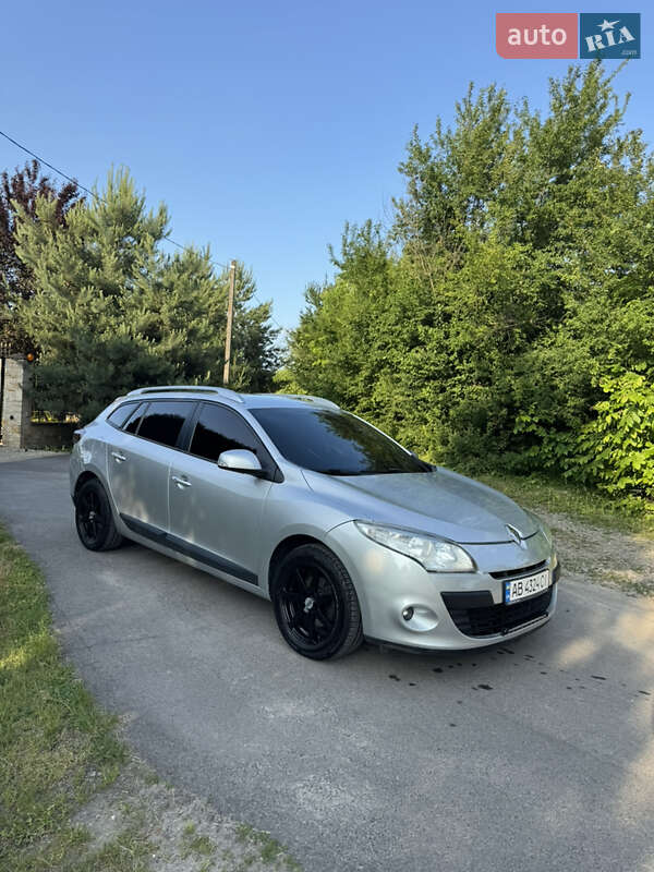 Универсал Renault Megane 2011 в Баре