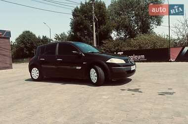 Хэтчбек Renault Megane 2004 в 