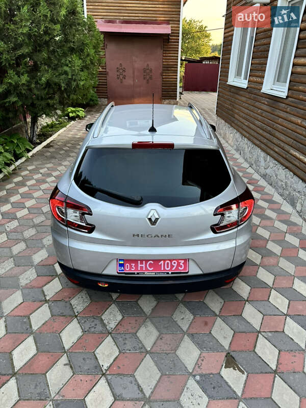 Универсал Renault Megane 2011 в Котельве