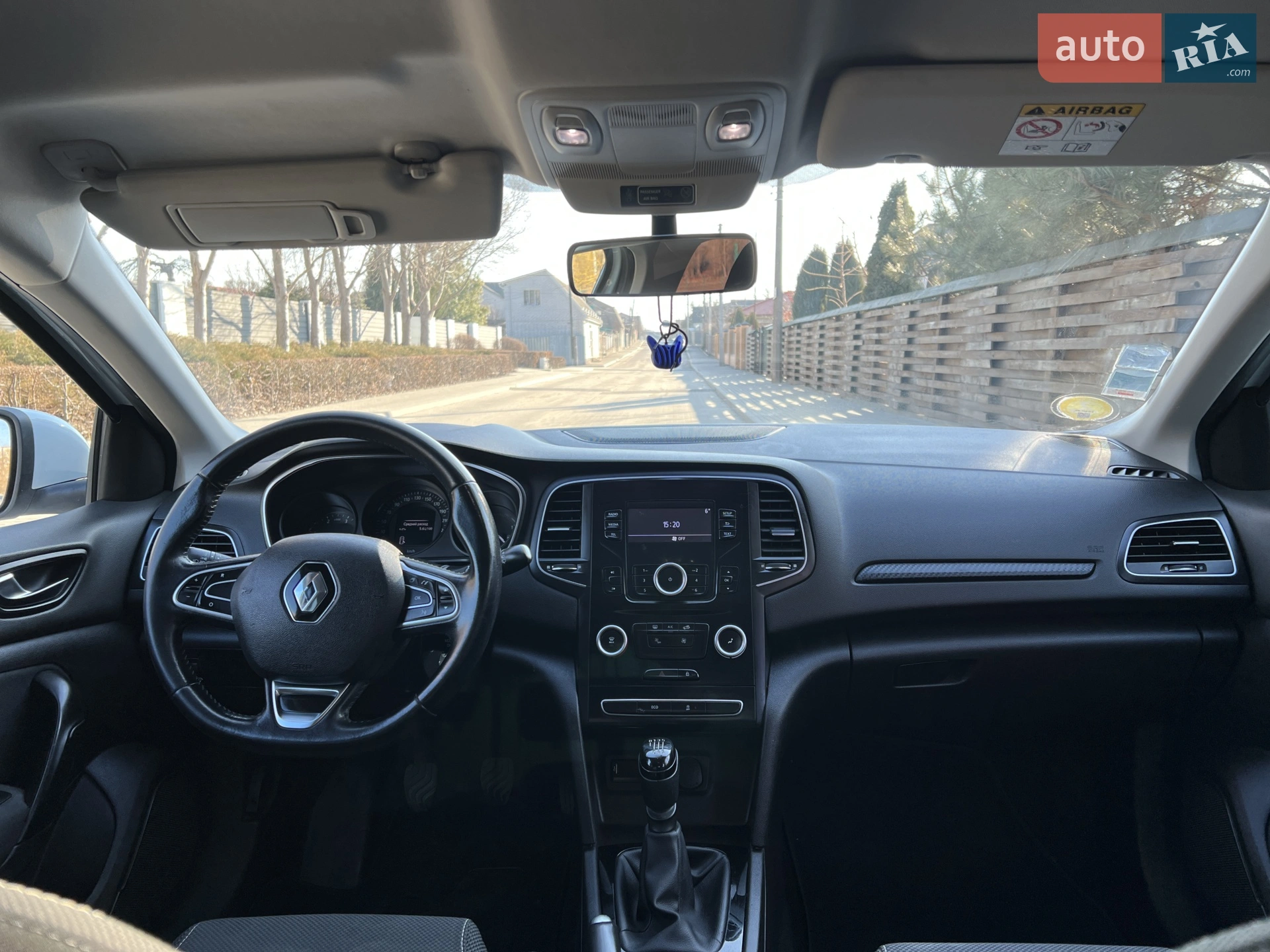 2017 Renault Megane - мініатюра 16
