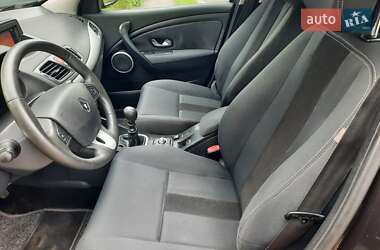 Универсал Renault Megane 2010 в 