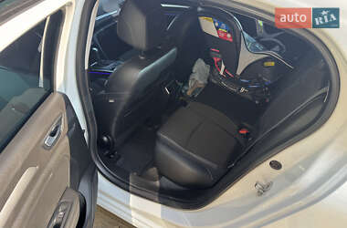 Седан Renault Megane 2022 в 