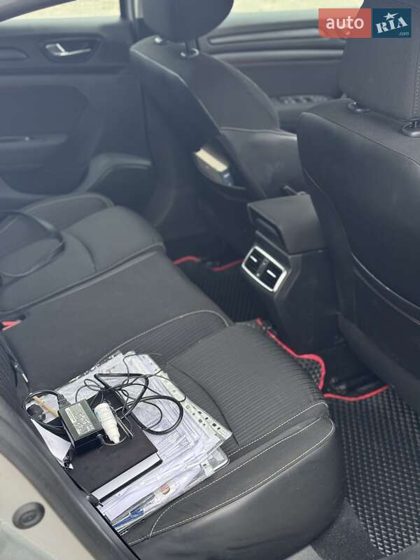 Хетчбек Renault Megane 2017 в Дрогобичі фото 13 Хетчбек Renault Megane 2017 в Дрогобичі