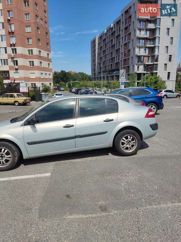Седан Renault Megane 2005 в Днепре