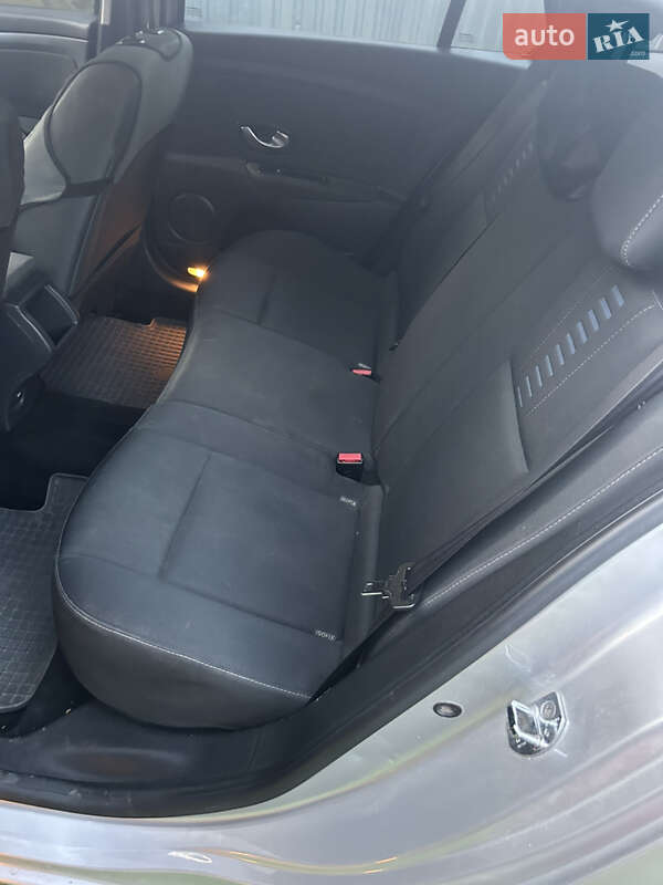 Универсал Renault Megane 2011 в Львове