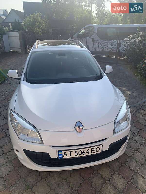 Универсал Renault Megane 2010 в Ивано-Франковске