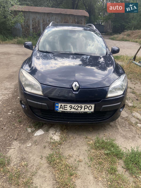 Хэтчбек Renault Megane 2009 в Запорожье фото 2 Хэтчбек Renault Megane 2009 в Запорожье