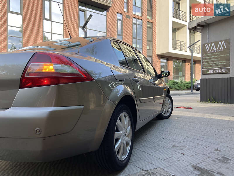 Седан Renault Megane 2008 в Львове