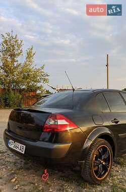 Седан Renault Megane 2004 в 
