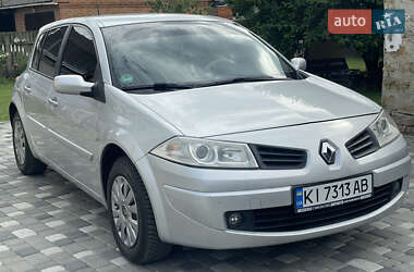 Хэтчбек Renault Megane 2007 в 