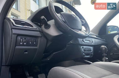 Универсал Renault Megane 2013 в 