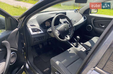 Универсал Renault Megane 2012 в 