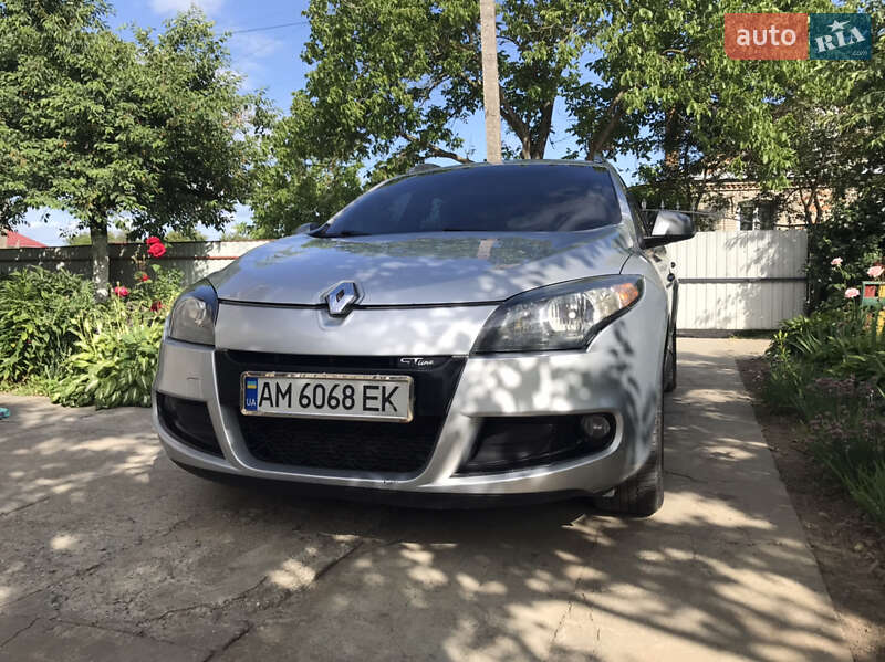 Универсал Renault Megane 2011 в Любаре