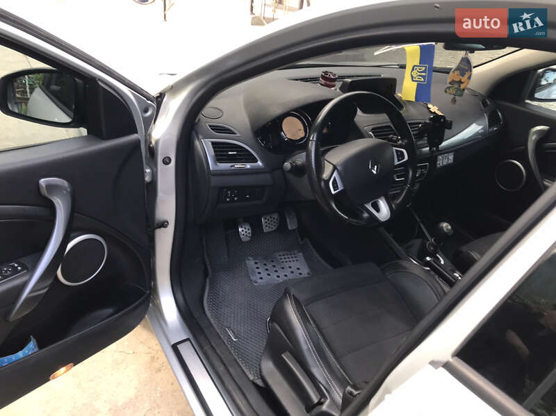 Универсал Renault Megane 2011 в Любаре