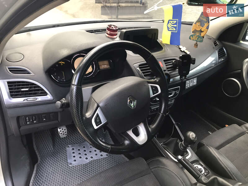 Универсал Renault Megane 2011 в Любаре