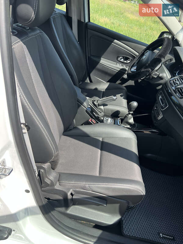 Універсал Renault Megane 2012 в Карлівці