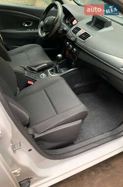 Универсал Renault Megane 2012 в 
