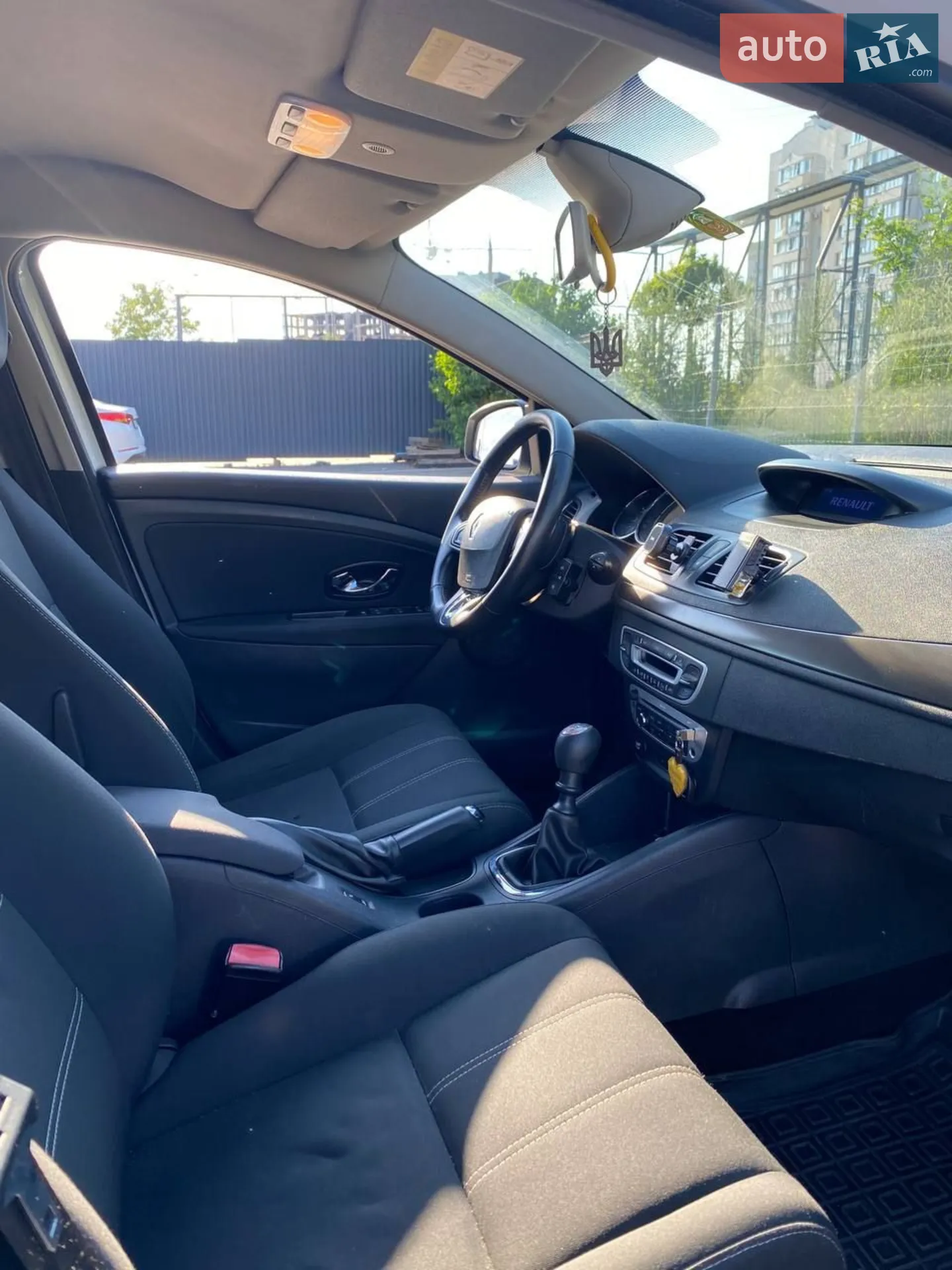2015 Renault Megane - мініатюра 40
