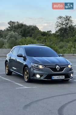 Хэтчбек Renault Megane 2016 в Киеве