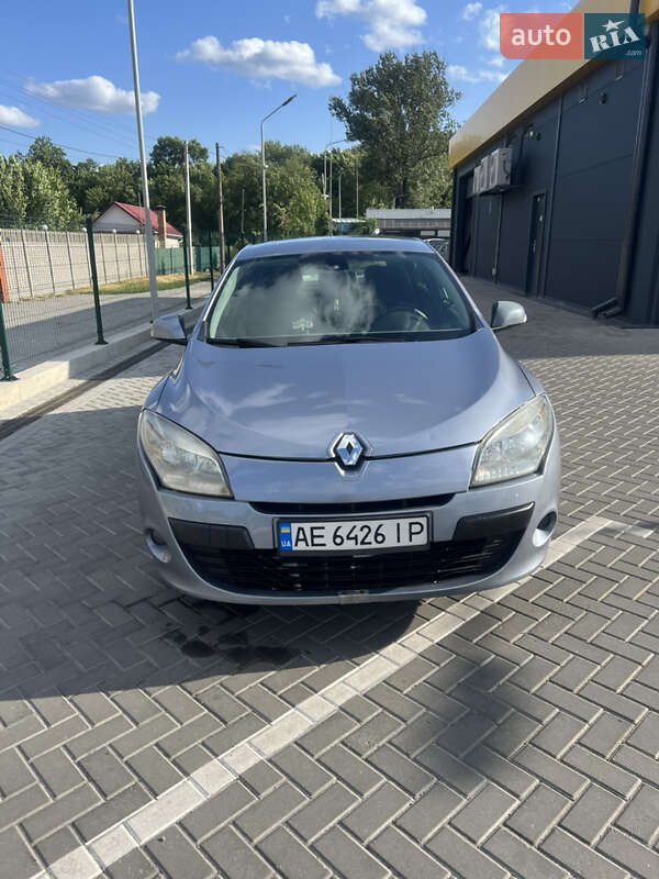 Хэтчбек Renault Megane 2010 в Днепре