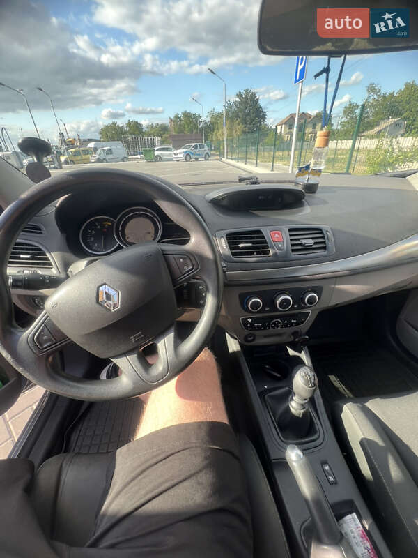 Хэтчбек Renault Megane 2010 в Днепре