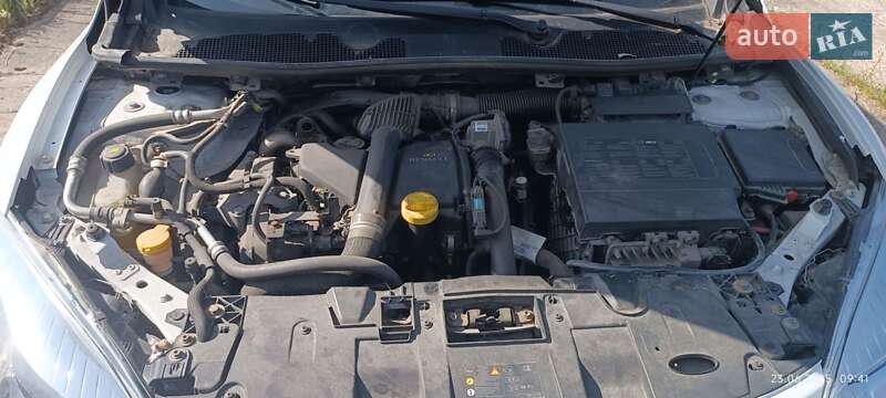 Хетчбек Renault Megane 2012 в Вараші