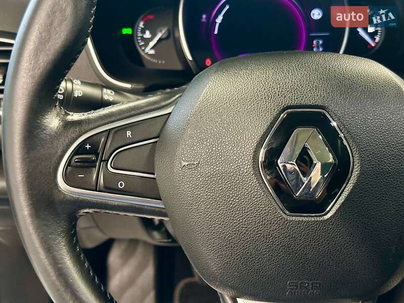 Седан Renault Megane 2018 в Львові