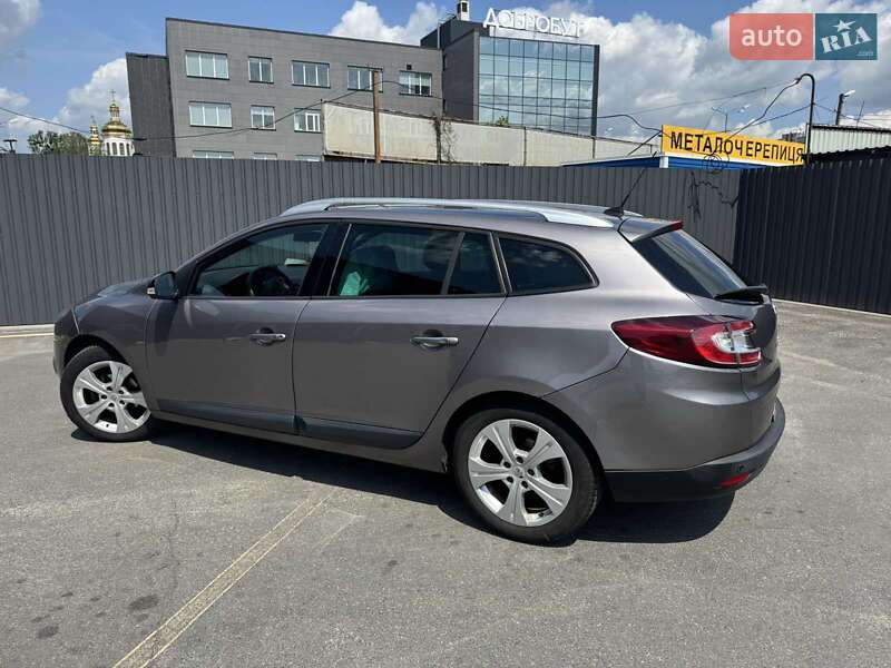 Универсал Renault Megane 2011 в Киеве