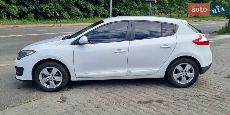 Хэтчбек Renault Megane 2014 в Киеве