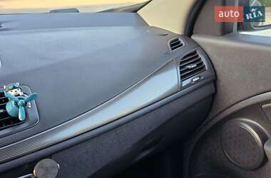 Универсал Renault Megane 2011 в 