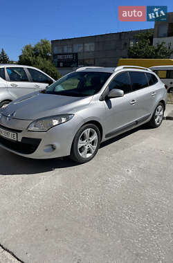 Универсал Renault Megane 2011 в Остроге