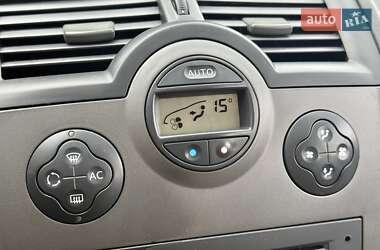 Универсал Renault Megane 2006 в 