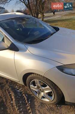 Универсал Renault Megane 2013 в Першотравенске
