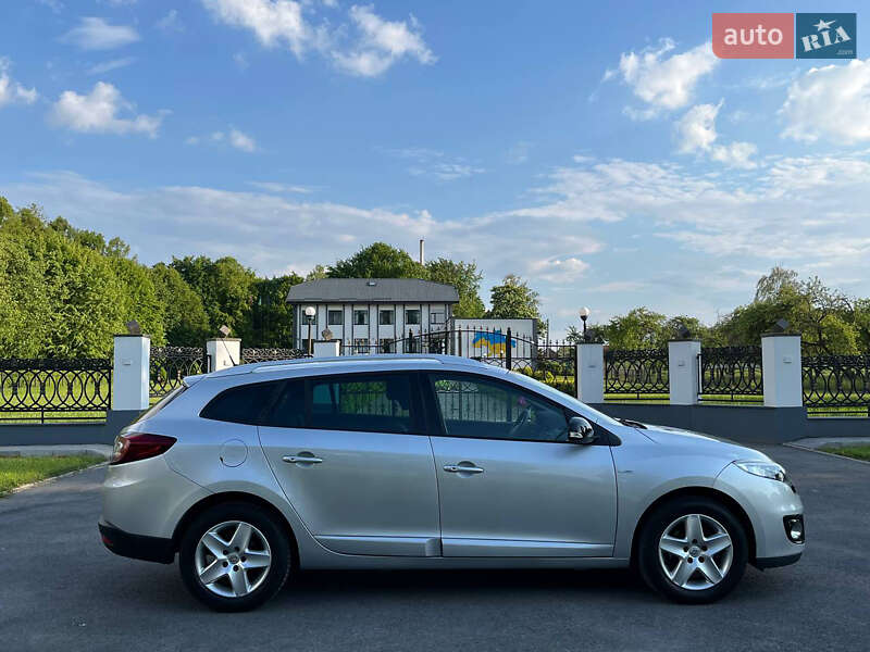 Универсал Renault Megane 2013 в Звягеле