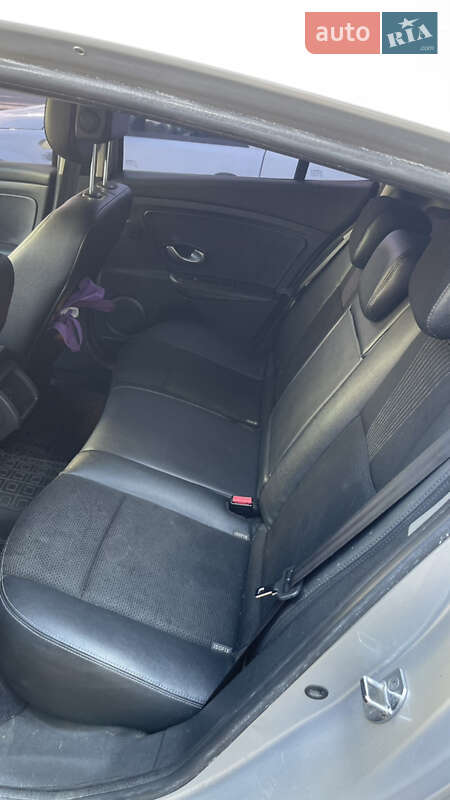 Хэтчбек Renault Megane 2009 в Буче