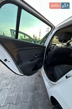 Универсал Renault Megane 2011 в 