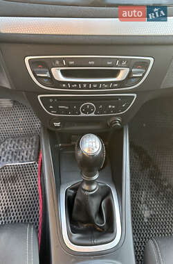 Универсал Renault Megane 2011 в 