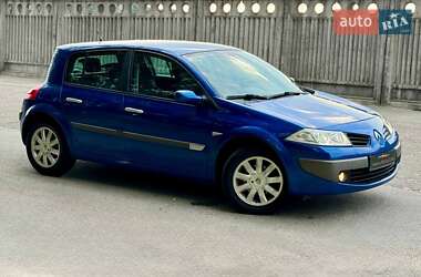 Хэтчбек Renault Megane 2006 в 