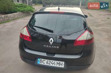 Хетчбек Renault Megane 2009 в 