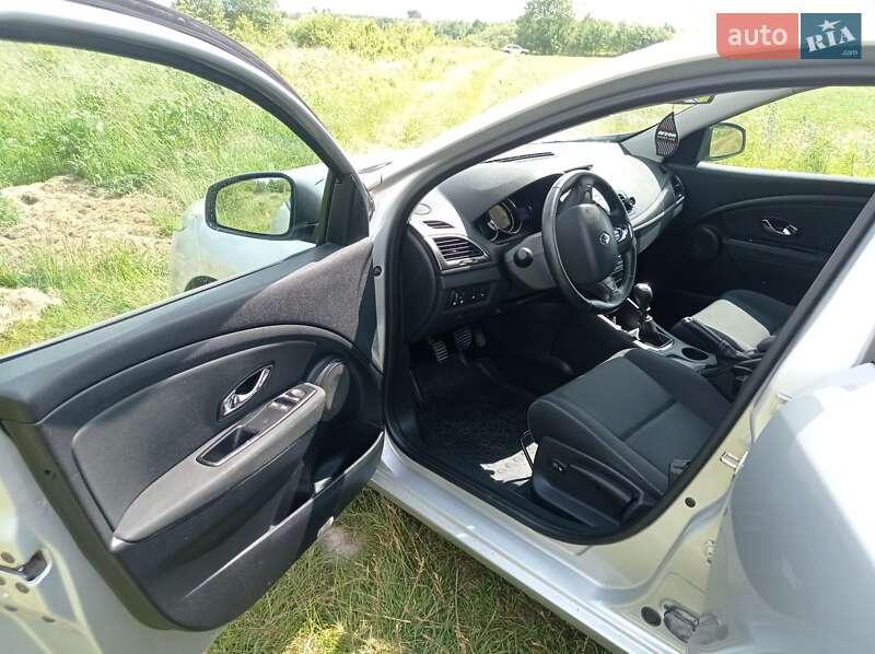 Універсал Renault Megane 2013 в Івано-Франківську фото 21 Універсал Renault Megane 2013 в Івано-Франківську